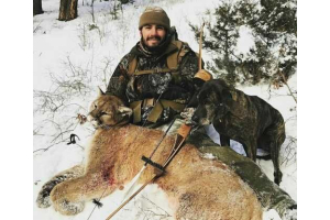 Tapered Arrow Lion Hunt