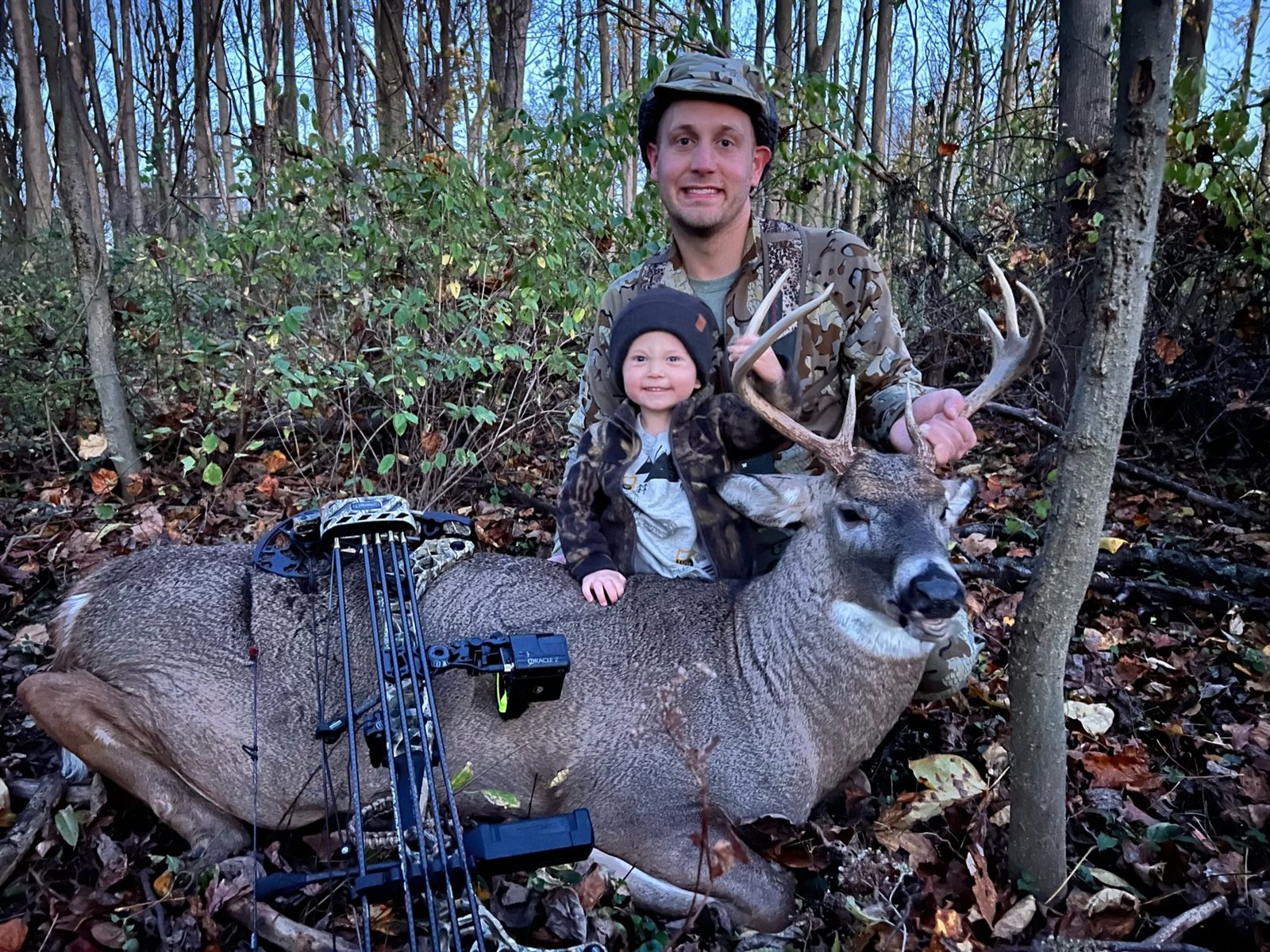Buck taken with GrizzlyStik, bowhunting success story