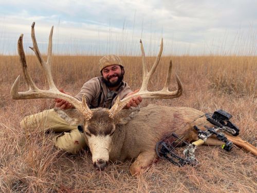 Whitetail Adrenaline shoots the Dr Ed Ashby Big Game System